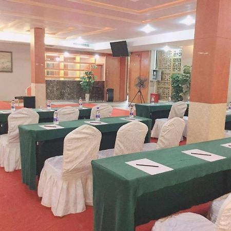 Dork Jumpa Hotel Vientiane Dış mekan fotoğraf