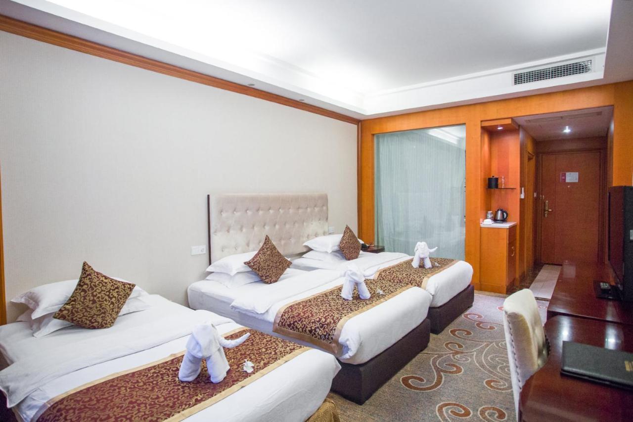 Dork Jumpa Hotel Vientiane Dış mekan fotoğraf