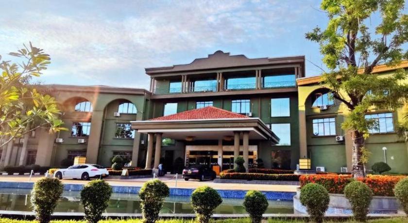 Dork Jumpa Hotel Vientiane Dış mekan fotoğraf