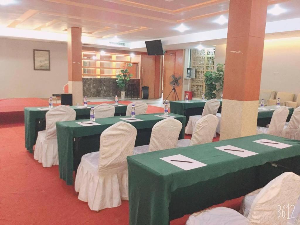 Dork Jumpa Hotel Vientiane Dış mekan fotoğraf