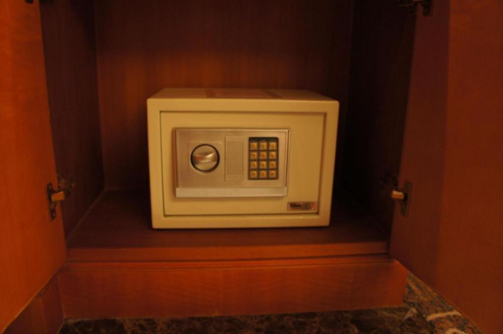 Dork Jumpa Hotel Vientiane Dış mekan fotoğraf