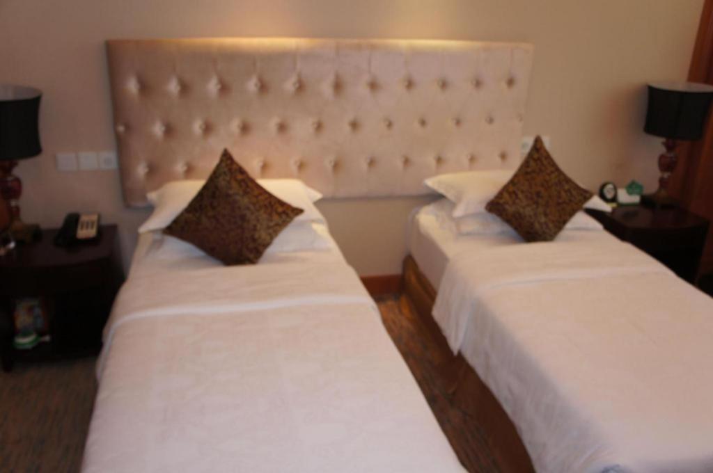 Dork Jumpa Hotel Vientiane Dış mekan fotoğraf