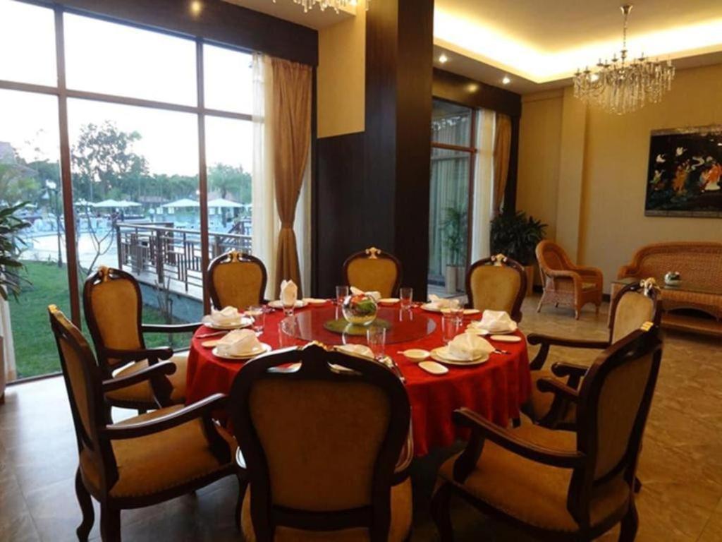 Dork Jumpa Hotel Vientiane Dış mekan fotoğraf