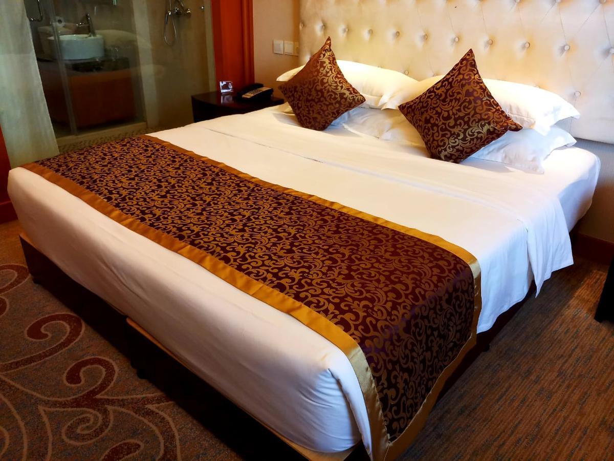 Dork Jumpa Hotel Vientiane Dış mekan fotoğraf