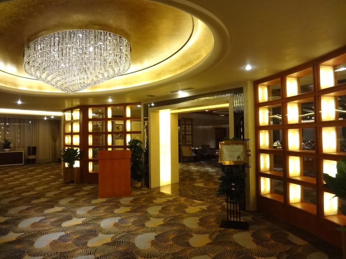 Dork Jumpa Hotel Vientiane Dış mekan fotoğraf